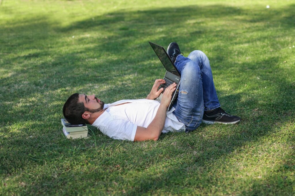 確実に稼げるスマホ副業の始め方は？
